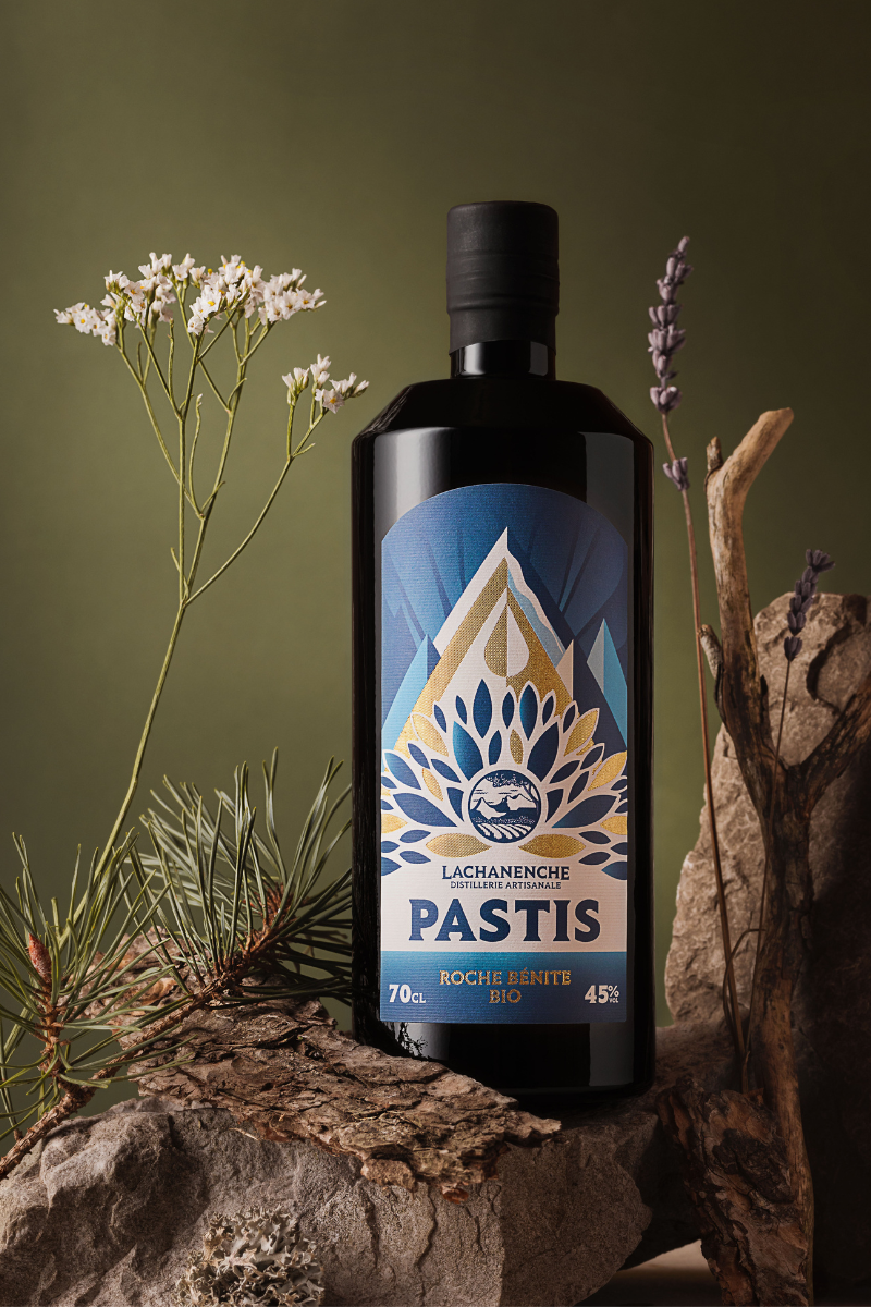 Pastis organic the subtle wedding chanenche of Alps and Provence
